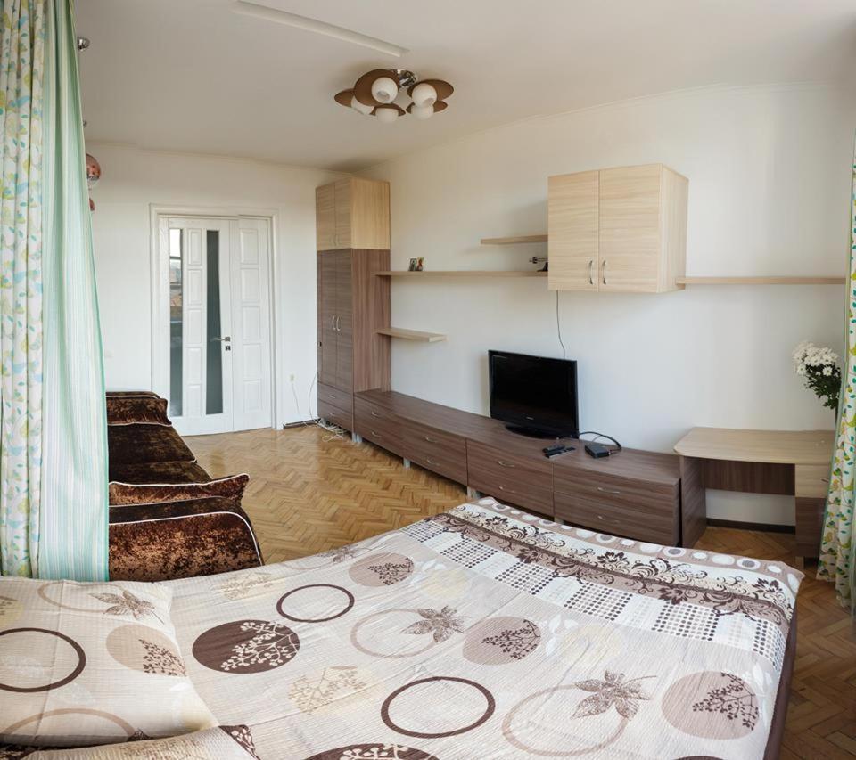 Best Location! Rynok Square, Opera. Apartment Lviv Ngoại thất bức ảnh