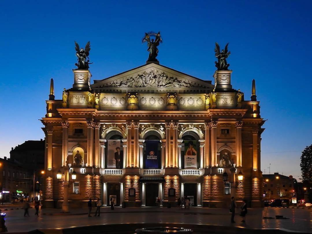 Best Location! Rynok Square, Opera. Apartment Lviv Ngoại thất bức ảnh